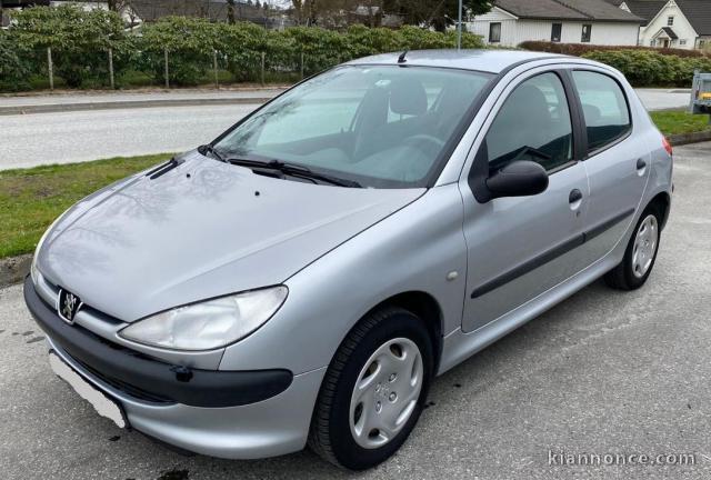Peugeot 206 année 2002