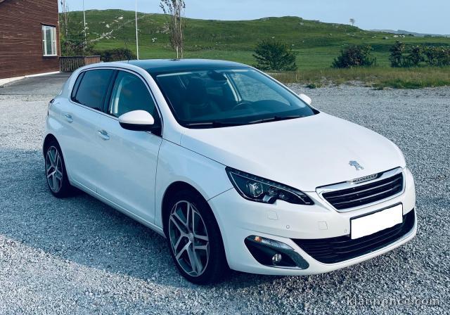 Peugeot 308 1.2-131 Kilomètre: 107232 km