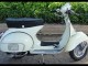 vespa ancienne de collection neuve