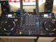 Deux platines pioneer CDJ 2000 + tables DJM 800