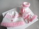 Bonnet chaussons rayés rose bébé tricot laine