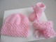 Ensemble bonnet chaussons tricot laine fait main