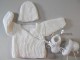 Brassière bonnet chaussons pas cher tricot bébé layette tricotée