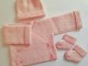 Ensemble tricot b&eacute;b&eacute; mod&egrave;le layette tricot&eacute; main sur OPLA